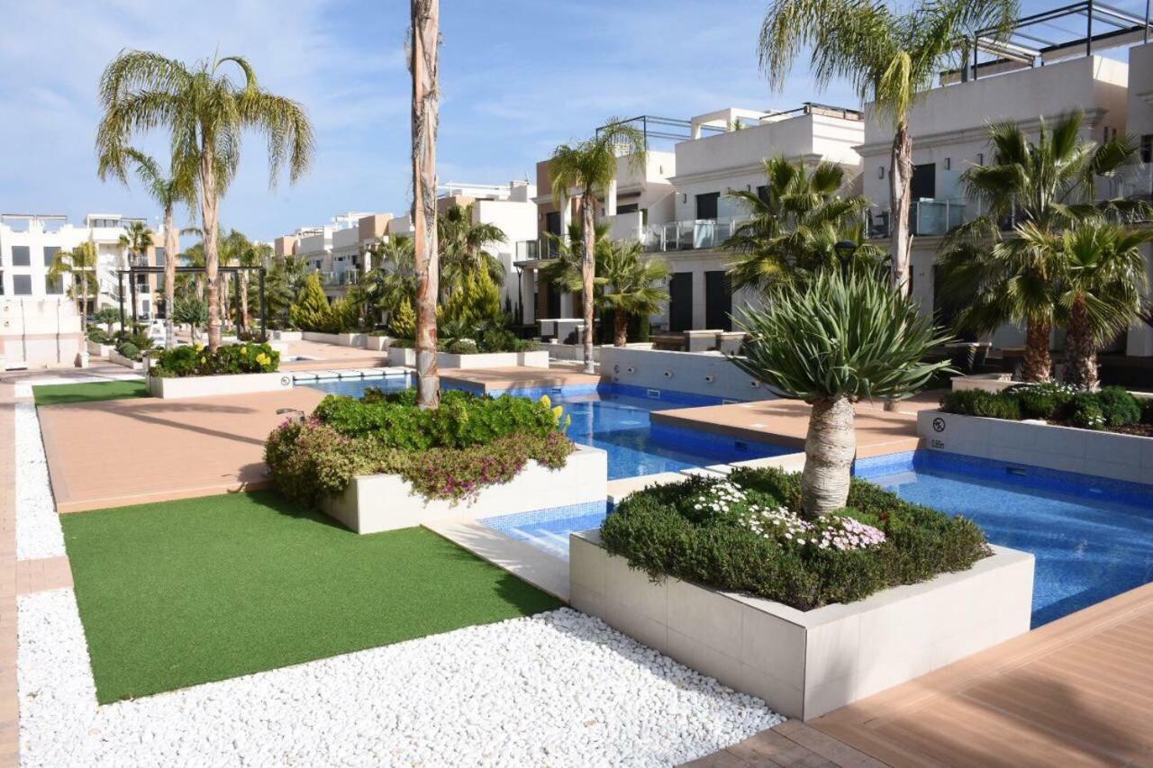 Hotel La Zenia Beach Bungalow Orihuela Zewnętrze zdjęcie